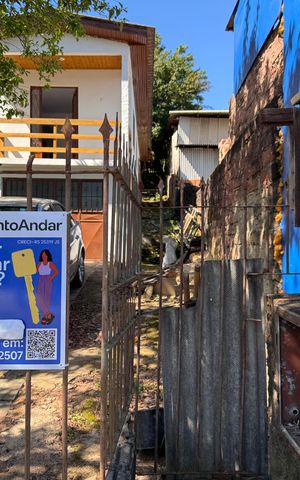Casa à venda com 90m², 2 quartos e 1 vaga Casa à venda com 90m², 2 quartos e 1 vagaplaca fachada