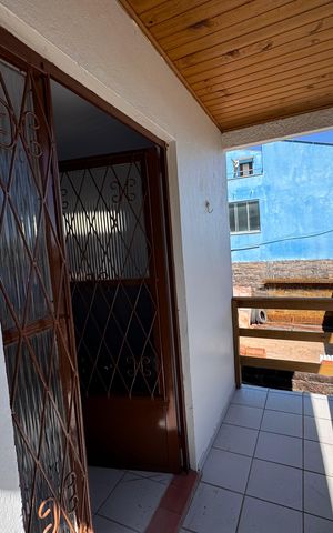 Casa à venda com 90m², 2 quartos e 1 vaga Casa à venda com 90m², 2 quartos e 1 vagaÁrea comum