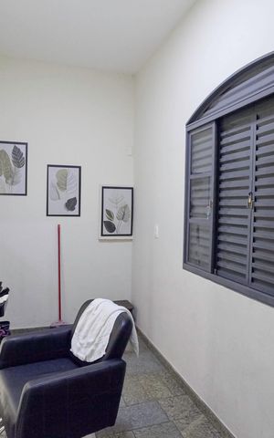 Casa à venda com 360m², 5 quartos e 3 vagasQuarto 3