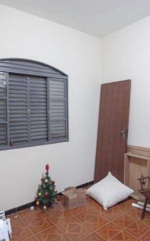 Casa à venda com 360m², 5 quartos e 3 vagasQuarto 4