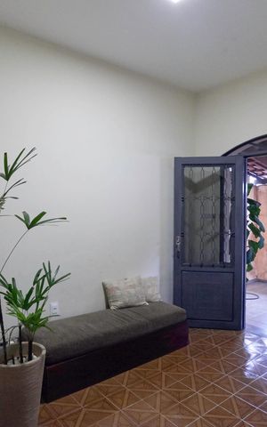 Casa à venda com 360m², 5 quartos e 3 vagasSala