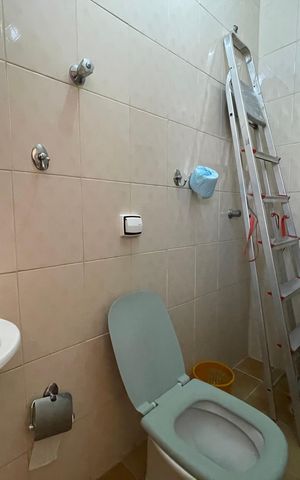 Casa à venda com 350m², 4 quartos e 4 vagas Casa à venda com 350m², 4 quartos e 4 vagasBanheiro 4