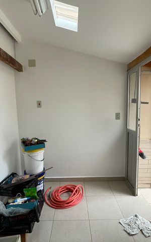 Casa à venda com 350m², 4 quartos e 4 vagas Casa à venda com 350m², 4 quartos e 4 vagasDeposito