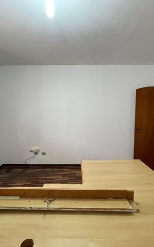 Casa à venda com 350m², 4 quartos e 4 vagas Casa à venda com 350m², 4 quartos e 4 vagasQuarto 3