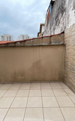 Casa à venda com 350m², 4 quartos e 4 vagas Casa à venda com 350m², 4 quartos e 4 vagasQuintal