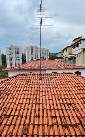 Casa à venda com 350m², 4 quartos e 4 vagas Casa à venda com 350m², 4 quartos e 4 vagasQuarto 2