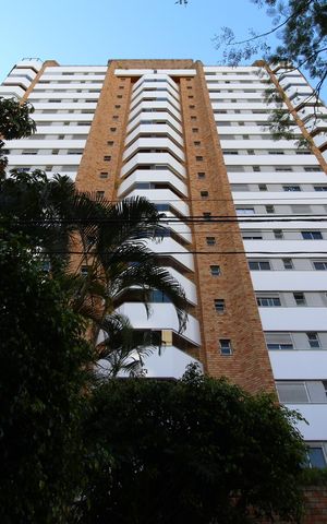 Apartamento à venda com 187m², 3 quartos e 3 vagasFachada do Prédio