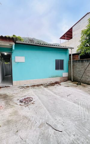 Casa para alugar com 63m², 2 quartos e sem vaga Casa para alugar com 63m², 2 quartos e sem vagaQuintal