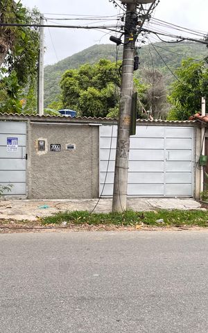 Casa para alugar com 63m², 2 quartos e sem vaga Casa para alugar com 63m², 2 quartos e sem vagaFachada