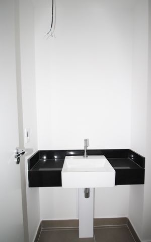 Apartamento à venda com 80m², 2 quartos e 1 vaga Apartamento à venda com 80m², 2 quartos e 1 vagaLavabo