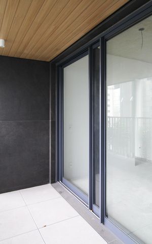 Apartamento à venda com 80m², 2 quartos e 1 vaga Apartamento à venda com 80m², 2 quartos e 1 vagaVaranda
