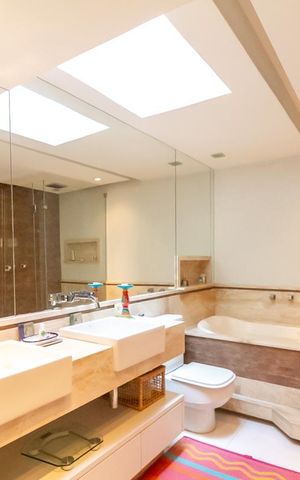 Apartamento à venda com 186m², 3 quartos e 4 vagas Apartamento à venda com 186m², 3 quartos e 4 vagasBanheiro da Suíte 2