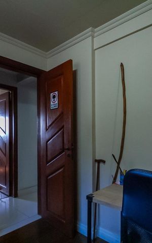 Apartamento à venda com 186m², 3 quartos e 4 vagas Apartamento à venda com 186m², 3 quartos e 4 vagasQuarto