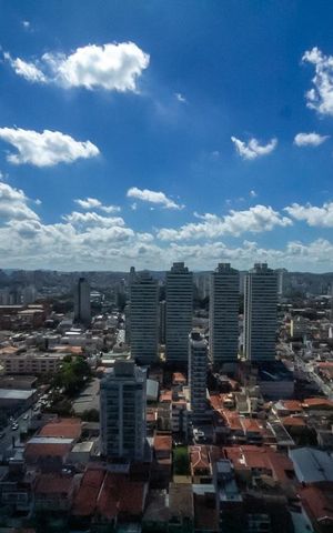 Apartamento à venda com 186m², 3 quartos e 4 vagas Apartamento à venda com 186m², 3 quartos e 4 vagasVista da Suíte 2