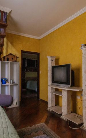 Casa para alugar com 500m², 3 quartos e 3 vagas Casa para alugar com 500m², 3 quartos e 3 vagasHall social
