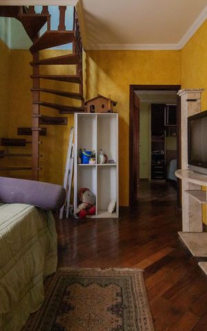 Casa para alugar com 500m², 3 quartos e 3 vagas Casa para alugar com 500m², 3 quartos e 3 vagasHall social