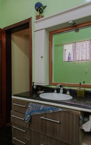 Casa para alugar com 500m², 3 quartos e 3 vagas Casa para alugar com 500m², 3 quartos e 3 vagasBanheiro da Suíte