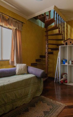 Casa para alugar com 500m², 3 quartos e 3 vagas Casa para alugar com 500m², 3 quartos e 3 vagasHall social