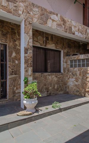 Casa para alugar com 500m², 3 quartos e 3 vagas Casa para alugar com 500m², 3 quartos e 3 vagasGaragem