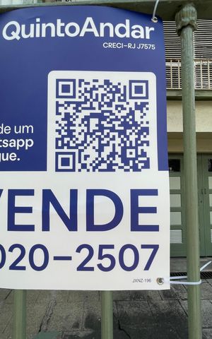 Apartamento à venda com 134m², 3 quartos e 2 vagas Apartamento à venda com 134m², 3 quartos e 2 vagasPlaquinha