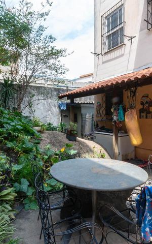 Apartamento à venda com 134m², 3 quartos e 2 vagasQuintal