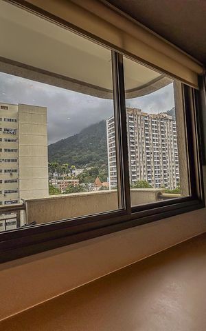 Apartamento à venda com 85m², 2 quartos e 1 vaga