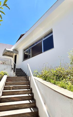 Casa para alugar com 210m², 3 quartos e 2 vagasÁrea externa