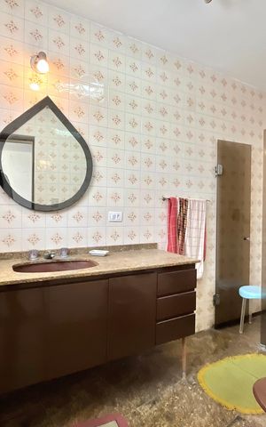 Casa para alugar com 210m², 3 quartos e 2 vagasBanheiro da Suíte 1