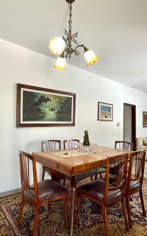 Casa para alugar com 210m², 3 quartos e 2 vagasSala