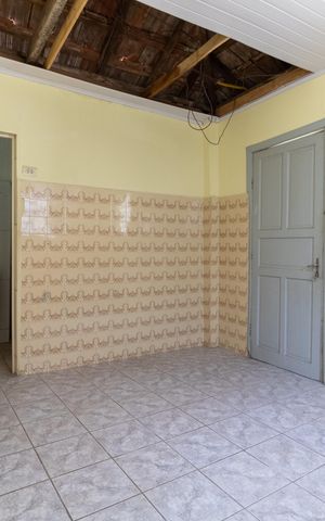 Casa à venda com 200m², 2 quartos e 3 vagas Casa à venda com 200m², 2 quartos e 3 vagasCozinha da Casa 1