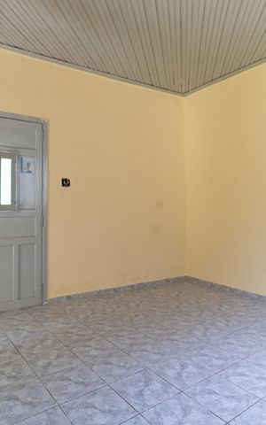 Casa à venda com 200m², 2 quartos e 3 vagas Casa à venda com 200m², 2 quartos e 3 vagasSala da Casa 1