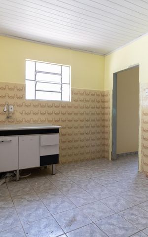 Casa à venda com 200m², 2 quartos e 3 vagas Casa à venda com 200m², 2 quartos e 3 vagasCozinha da Casa 1