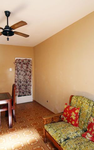Apartamento à venda com 70m², 2 quartos e sem vagaSala