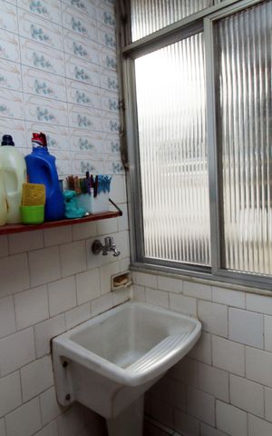 Apartamento à venda com 70m², 2 quartos e sem vagaÁrea de Serviço