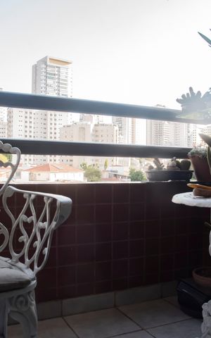 Apartamento à venda com 75m², 3 quartos e 2 vagasVaranda