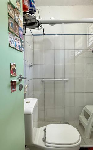 Casa à venda com 148m², 3 quartos e 2 vagas Casa à venda com 148m², 3 quartos e 2 vagasBanheiro Suíte 1