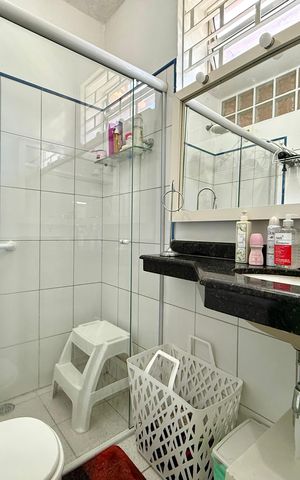 Casa à venda com 148m², 3 quartos e 2 vagas Casa à venda com 148m², 3 quartos e 2 vagasBanheiro Suíte 1