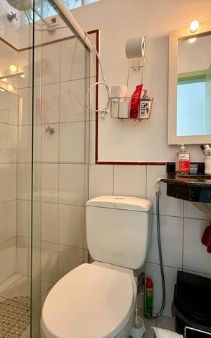 Casa à venda com 148m², 3 quartos e 2 vagas Casa à venda com 148m², 3 quartos e 2 vagasBanheiro Social