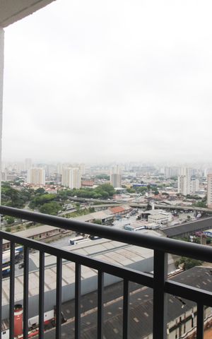 Apartamento para alugar com 39m², 2 quartos e sem vaga Apartamento para alugar com 39m², 2 quartos e sem vagaVaranda