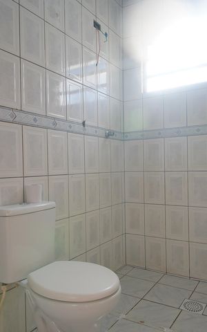 Casa para alugar com 190m², 4 quartos e 4 vagasBanheiro