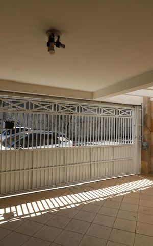 Casa à venda com 148m², 3 quartos e 2 vagasGaragem