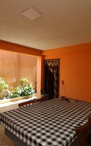 Casa à venda com 148m², 3 quartos e 2 vagasChurrasqueira