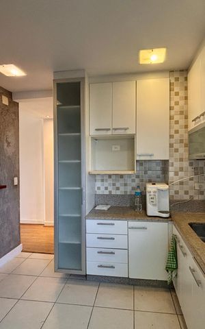 Apartamento à venda com 100m², 3 quartos e 2 vagas Apartamento à venda com 100m², 3 quartos e 2 vagasCozinha