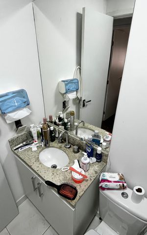Apartamento à venda com 40m², 1 quarto e 1 vaga Apartamento à venda com 40m², 1 quarto e 1 vagaBanheiro