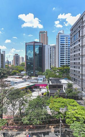 Apartamento para alugar com 70m², 2 quartos e 1 vagaSuíte - Vista