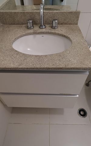 Apartamento à venda com 86m², 3 quartos e 2 vagas Apartamento à venda com 86m², 3 quartos e 2 vagasBanheiro da Suíte