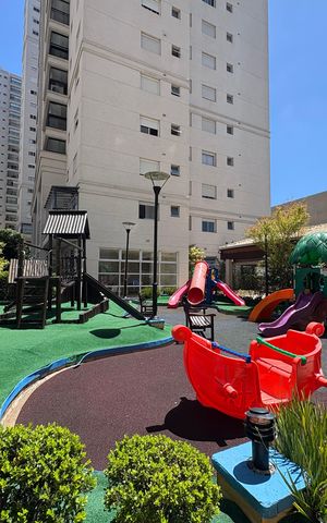 Apartamento à venda com 86m², 3 quartos e 2 vagas Apartamento à venda com 86m², 3 quartos e 2 vagasÁrea comum - Playground