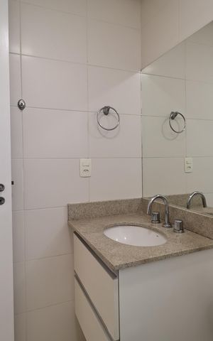 Apartamento à venda com 86m², 3 quartos e 2 vagas Apartamento à venda com 86m², 3 quartos e 2 vagasBanheiro da Suíte