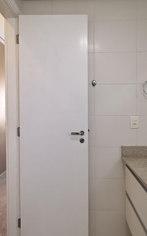 Apartamento à venda com 86m², 3 quartos e 2 vagas Apartamento à venda com 86m², 3 quartos e 2 vagasBanheiro da Suíte