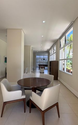 Apartamento à venda com 86m², 3 quartos e 2 vagas Apartamento à venda com 86m², 3 quartos e 2 vagasSalão de jogos